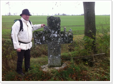 Kreuz am Wegesrand